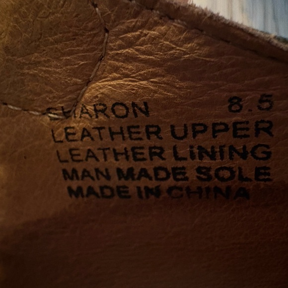 Miz Mooz Green Leather Heels - Picture 8 of 9